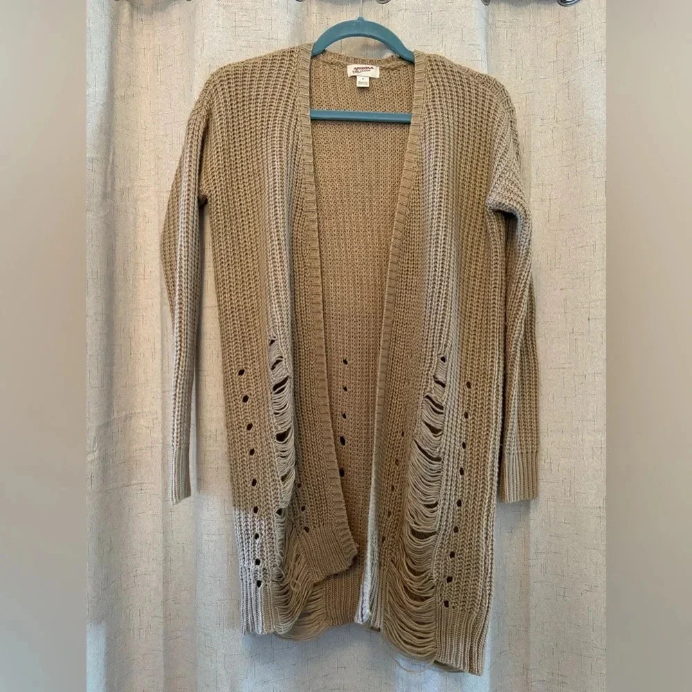 Arizona Jean Co. Size S‎ Open Long Cardigan. Tan with distressed design.